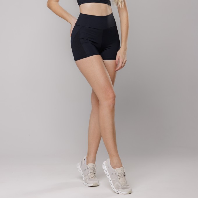 Short Fitness com Recortes Preto